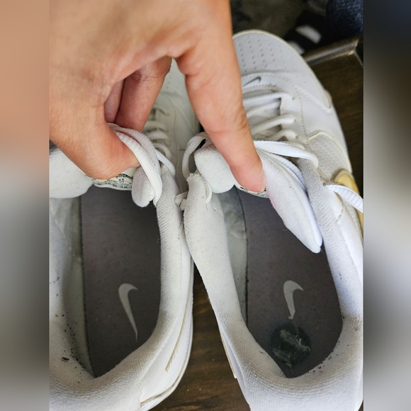 Nike Mens Sneakers Size 10 - Picture 6 of 10